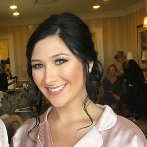 Meet your Posher, Leah